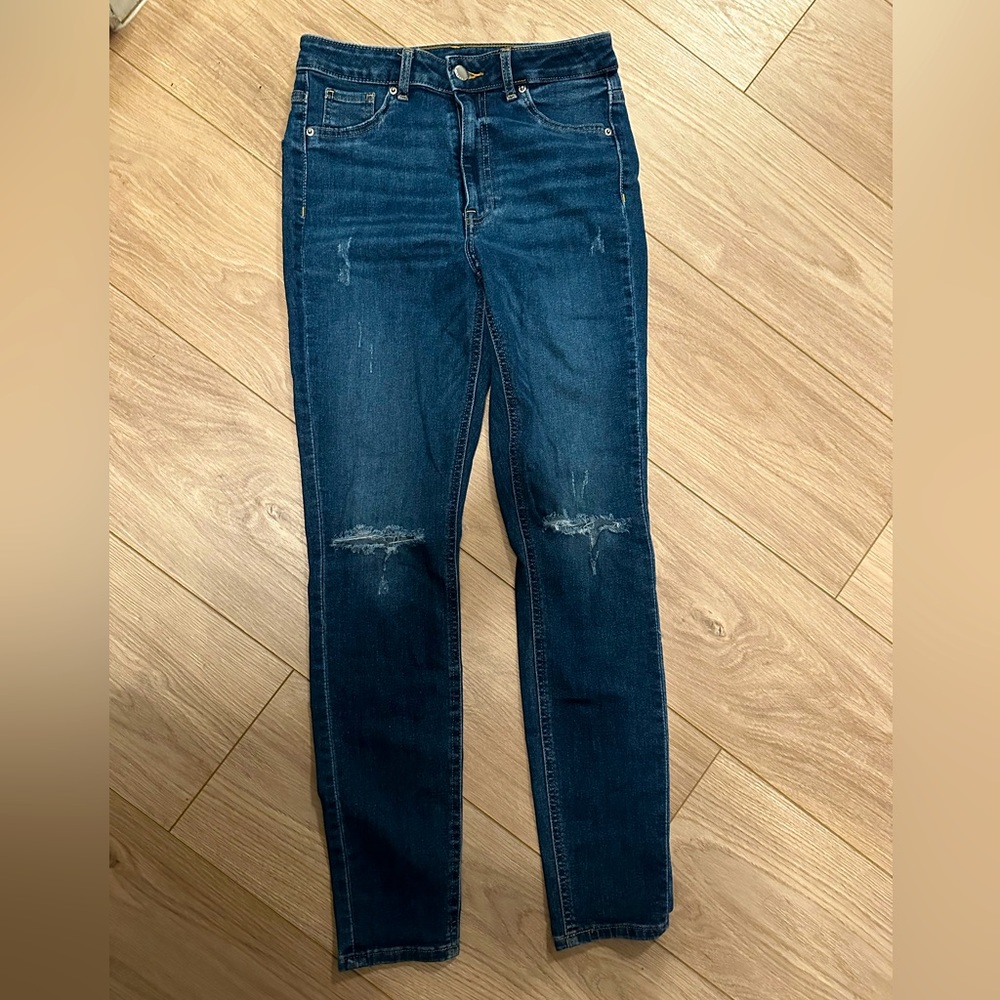 H&M curvy jegging style jeans